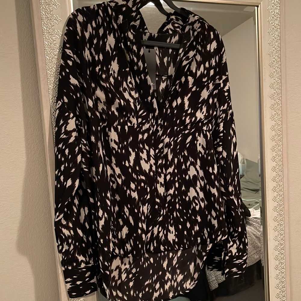 Nasty gal blouse black and white NWT size M